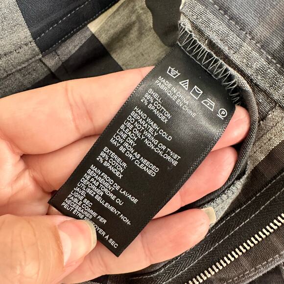 NWT Urban Outfitters Tasha High Rise Kick Flare Pants Black Plaid Motif Size XS - Picture 8 of 10